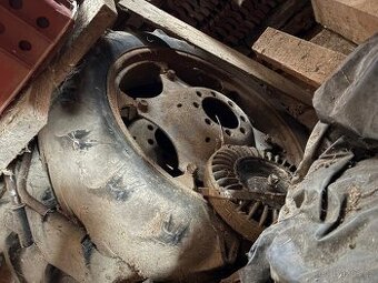 Kultivační kola Zetor 3011