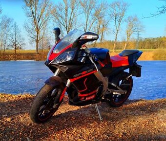 Derbi GPR 125 racing 2t