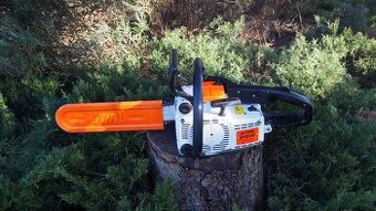 Motorová pila stihl av10