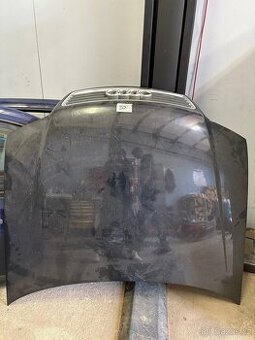 Audi A6 Allroad predni kapota