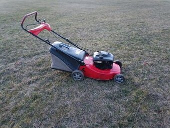 Benzínová sekačka Mountfield...