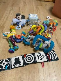 Set kojeneckých hraček