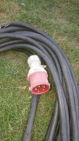 Gumový kabel 380V hrubý - 1