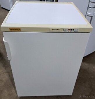 Mrazák 4 šup. Liebherr.