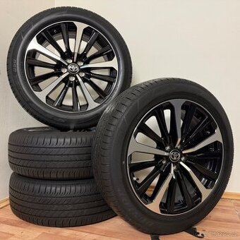 TOYOTA HIGHLANDER 5x114,3 R20 ET35+LETNÍ 235/55R20 7mm
