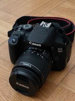 Canon EOS 700D EF-S 18-55mm kit
