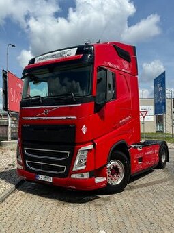 TAHAČ VOLVO FH 13.500 + HYDRAULIKA 2016