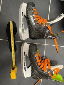 Prodám brusle Bauer XLS 3L stélka 22,5 cm