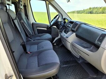 Citroen Jumper 2.2 HDI 6 míst.
