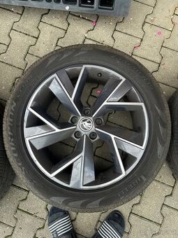 Prodám originální alu kola Škoda Triglav R19