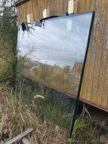 Jednodílné okno - pouze zasklení bez rámu 2110x2115mm