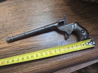 KRÁSNÁ STARÁ HISTORICKÁ FLOBERTKA/ PTAČNICE 6MM