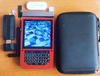 HACKBERRY Pi CM 5 HANDHELD PC(16GB RAM, 256GB SSD, WIFI, BT)