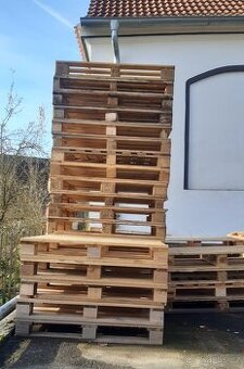 Dřevěné palety 100x120cm , 90x110