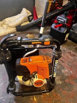 Stihl BT 131 + stihl vrták 90mm půdní jamkovač