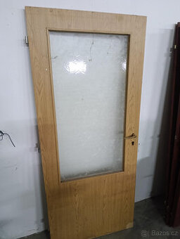 80 levé dveře
