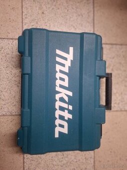 Aku vrtačka makita 18v