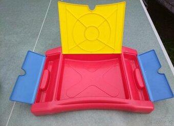 Plastová úložná krabice na kreslení