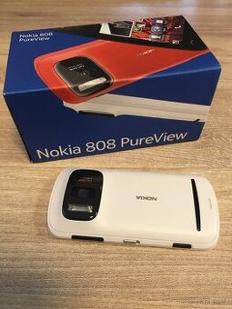 Nokia 808 Pureview