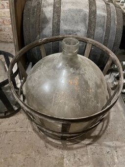 Demižon 50l s košem