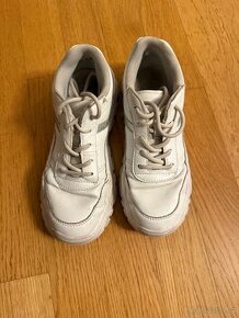 Prodám dětské dívčí boty vel.36