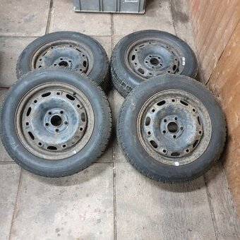 Plechové disky 6Jx14 H2 s pneu 185/60 R14 MS