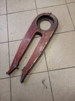 Kryt řetězu jawa 250