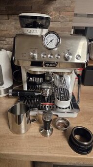 Nový kávovar delongi s mlýnkem