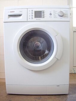 Úzká pračka BOSCH