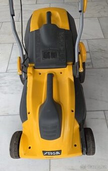 Sekačka STIGA Combi 44 E