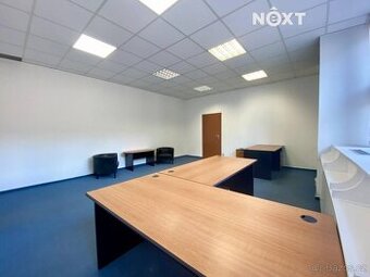 Pronájem komerční Kanceláře, 67㎡