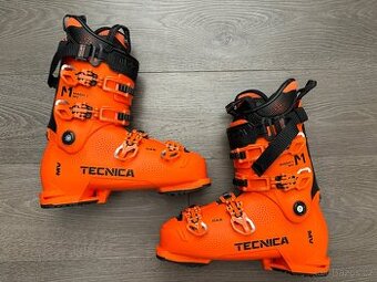 Obrázek k inzerátu: Lyžařské boty Tecnica Mach1 130 LV Ultra orange GW