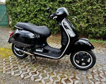 VESPA 300 GTS super
