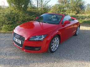 Audi TT cabrio roadster 2.0tfsi top
