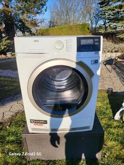 Susicka AEG serie 8000