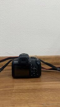 Canon Eos 2000D