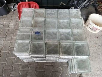 Luxfery Glassblocks čirá cca 5 m2 125.ks