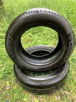 Letni dve pneu Michelin 185/60 R15, 7mm