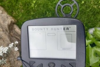 Detektor kovů Bounty Hunter - 1
