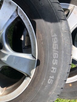 letni sada 195/65 R15 Golf