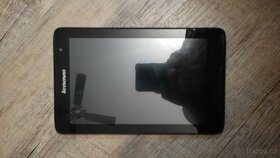 Tablet LENOVO včetně nabíječky