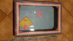 Krabice od retro panenky