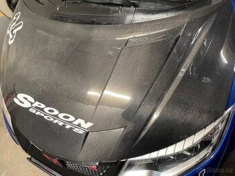 Karbon kapota Honda Civic 9g 2015-
