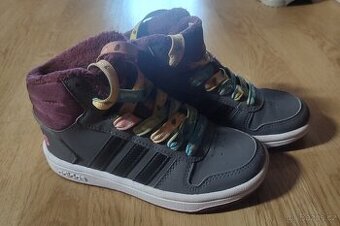Podzimní kotníkové Adidas Hops