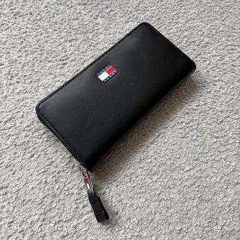 Dámská peněženka Tommy Hilfiger