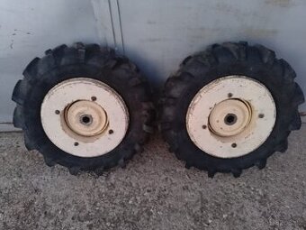 Vari kola Mitas z tažné nápravy 5,00-12 se závažím