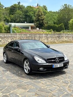 Mercedes Benz CLS500
