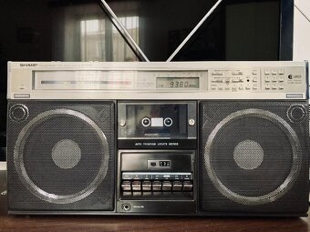 Sharp GF 9595 - super