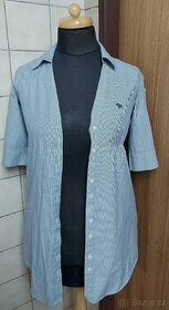 Celopropínací bavlněné šaty.