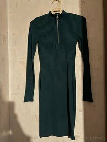 zelene saty se zipem